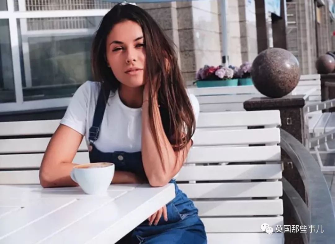 女子凭一颗痘抓到老公出轨证据,网友:这根本就