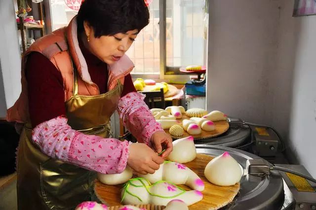 了不起的荣成 | 胶东花饽饽:巧手捏出中国画,面
