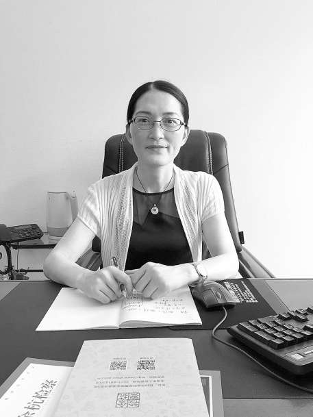 尽快构建立体式法治教育体系东购团