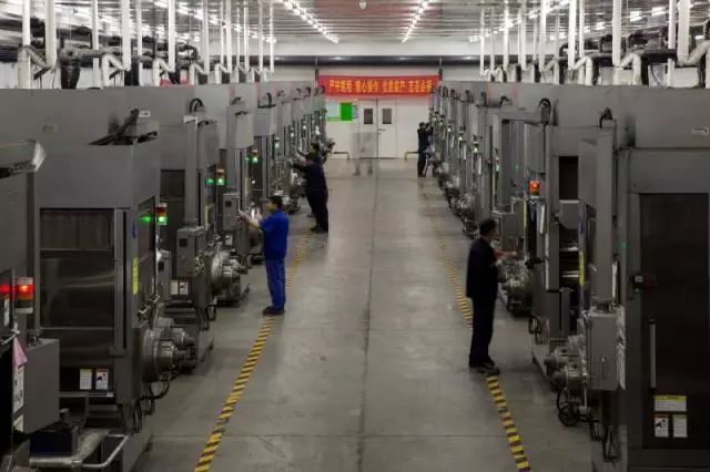 口罩、手套.全副武装造心脏,张家港这家企业