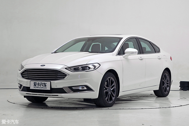 福特新蒙迪欧特别版上市 售21.38万元起