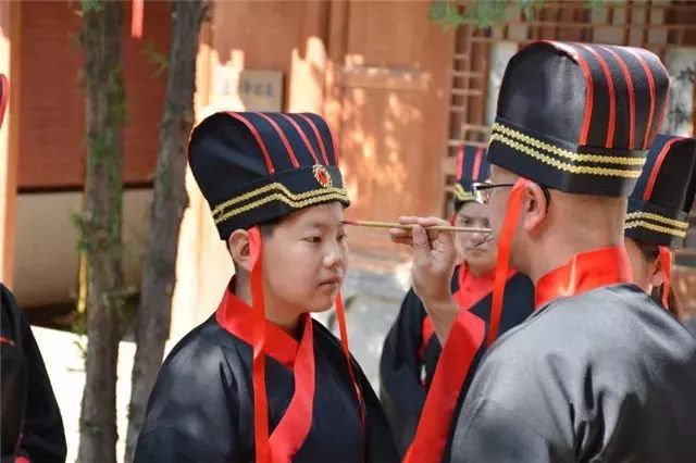 小小霍去病研学活动_副本.jpg 朝圣敦煌,拥抱春天!甘肃推出“清明”小长假七大旅游产品