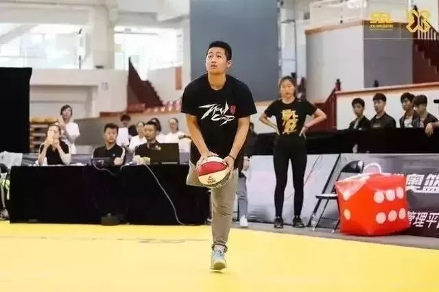 【老山人物】麻栗坡独腿斗士成为2018年雅加