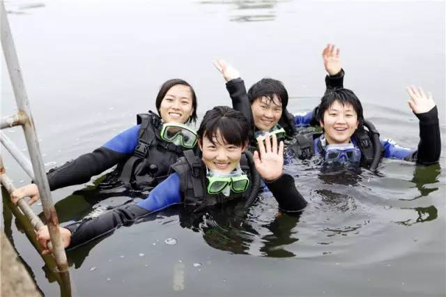 2018女兵征兵报名今天开始!你与女神之间只差