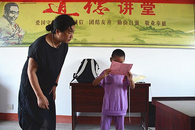 南京心理咨询师赴涟水,教留守儿童如何建立自