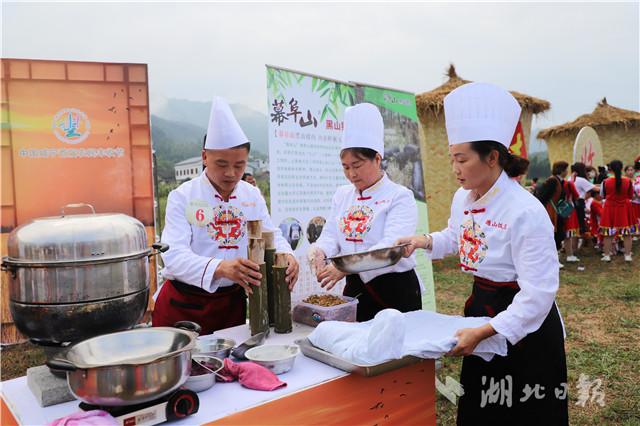 都说城里人会玩,其实咱湖北的农民朋友更会玩