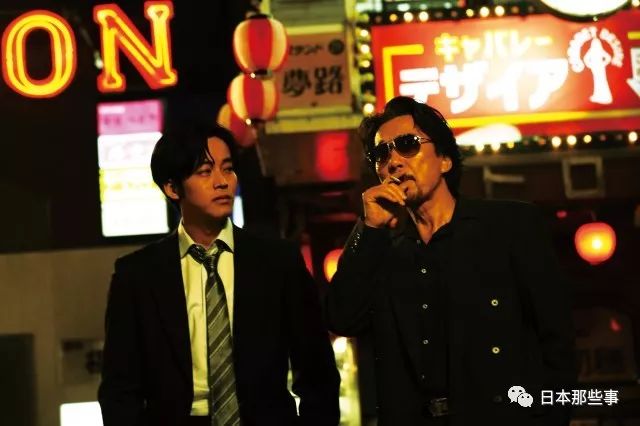 上田慎一郎《摄影机不要停!》