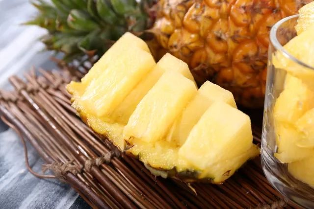 【春风十里,不如吃你】遇上台湾金钻凤梨,甜蜜才刚刚开始!