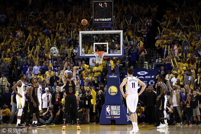 詹姆斯总决赛8分完整版 rXb1-hcikcew3733140.jpg