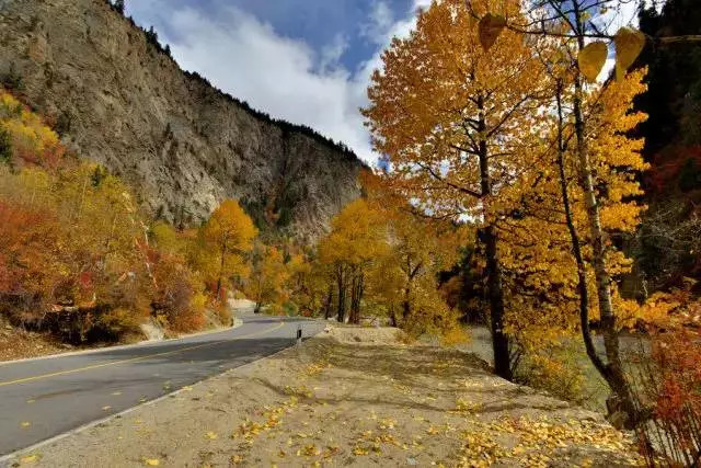 去西藏旅游,一年四季应该穿什么?
