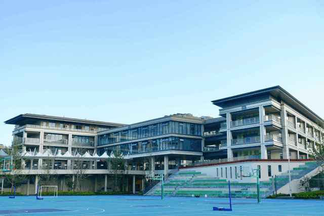 谁说公办不如民办?杭城这些新学校正式亮相颜值逆天|校区|杭州市|小学|学校|杭城_新浪新闻