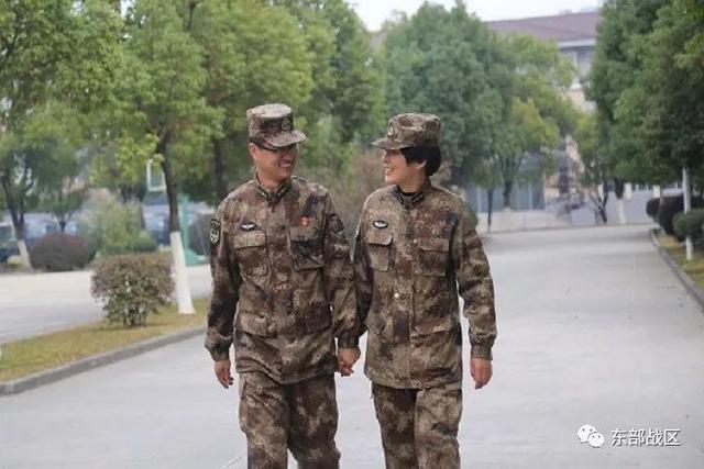 相距不足100米的"异地恋",双军人家庭的美好和不易