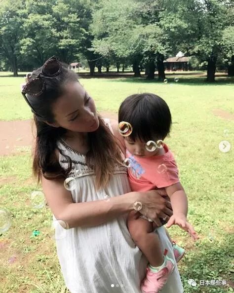土屋安娜Instagram报告好消息 她竟然生第四胎了