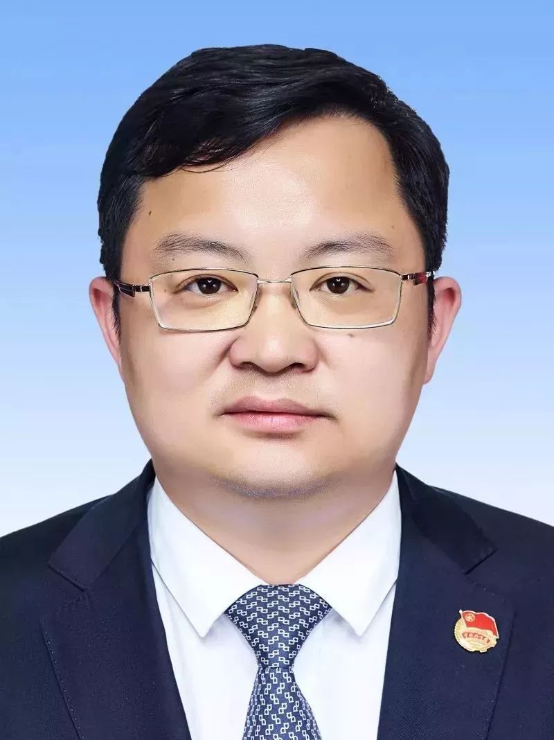 上海新一届团市委领导班子选举产生(附简历)