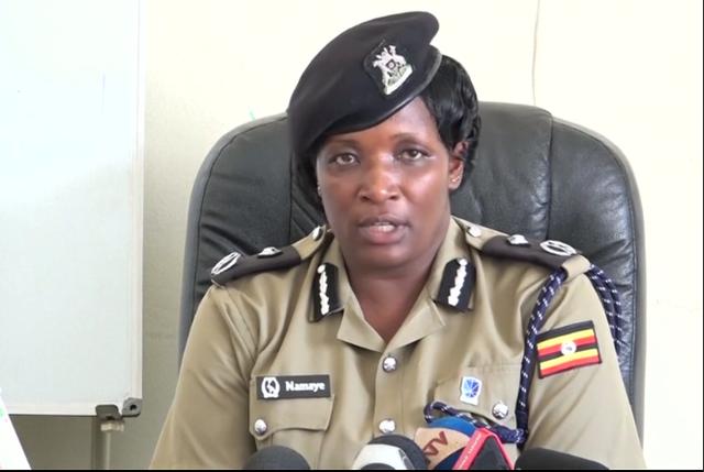 35岁美国妇女在乌干达野物动物园被绑架,歹徒索要50万美元赎金 35岁美国妇女在乌干达野物动物园被绑架,歹徒索要50万美元赎金