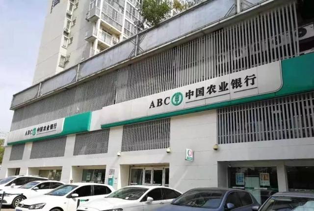 古董骗局曝光：“你的古董很值钱，但需办个确权证明”