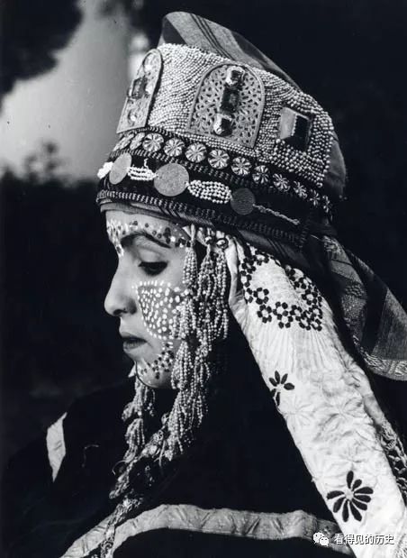 老照片 非洲的犹太美女 独特的服饰文化|犹太人|犹太|格里布_新浪新闻