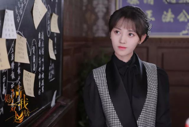 鞠婧祎男友图片