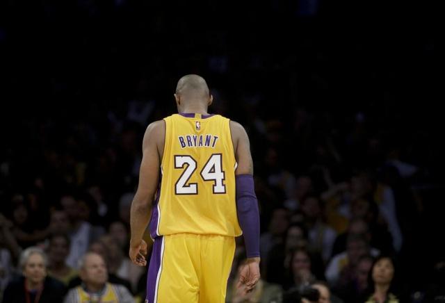 科比nba赚了多少钱,nba科比比赛回放