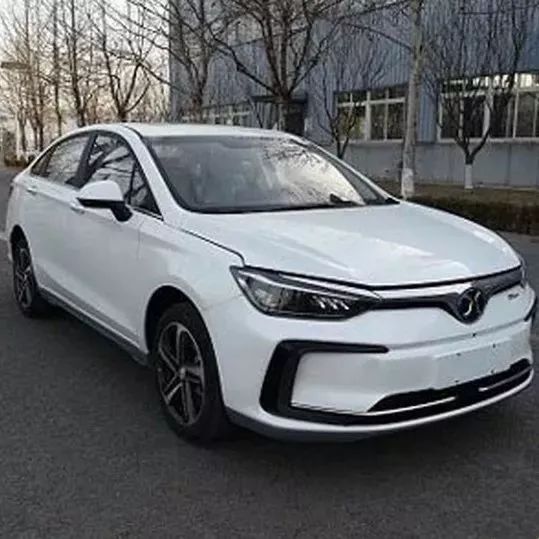 有奔驰的影子？北汽新能源EU5还将推两种风格？