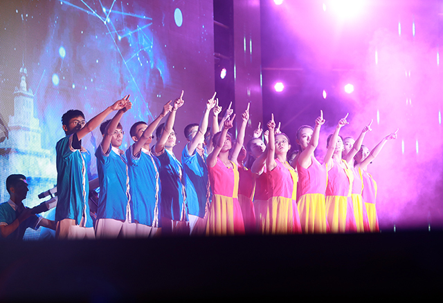 教师节,晚会 学校举行庆祝教师节暨迎新文艺晚会