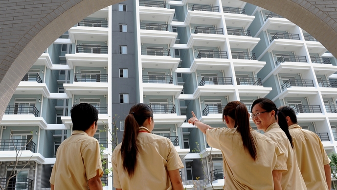 北京将建租赁型"蓝领公寓"，只租给企业，每间不超八人|租赁型|宿舍|蓝领公寓_新浪新闻