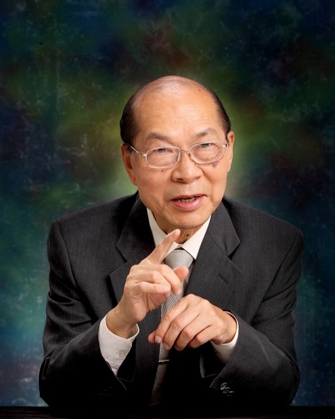 九位专家教授被授予附属中山医院 终身荣誉教