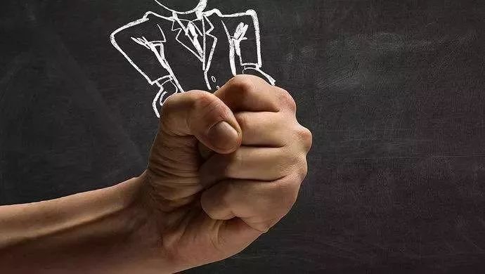 十八大后打虎通报这三大变化背后有何深意?