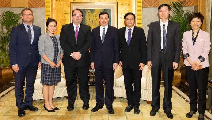 世界银行《营商环境报告》数据采集专家来沪,