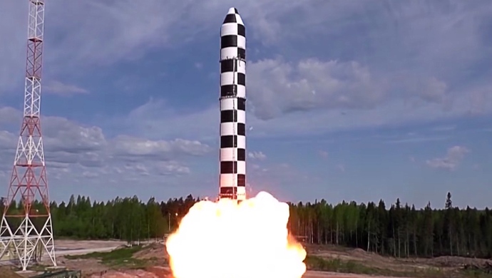 面对美国退出中导条约,俄罗斯祭出了核动力巡