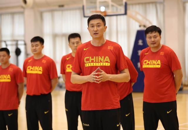 男蓝排名_70岁老戏骨男演员排名(3)