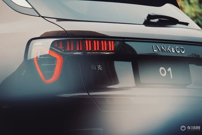 Lynk & Co 01 两驱耀Pro和“二进制”设计