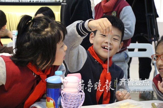 土豆可发电！济南市经五路小学师生体验神奇科学之旅