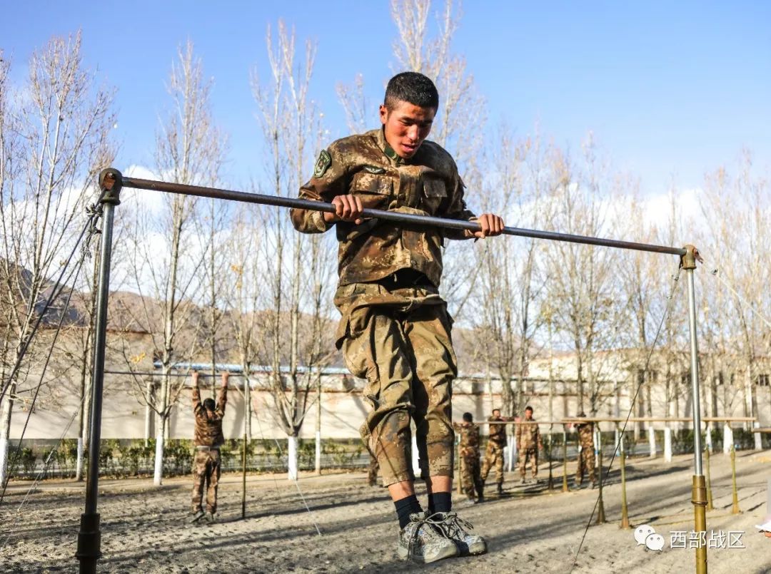 这个营,新士官和新排长较上了劲儿