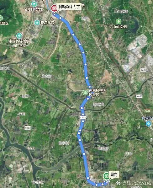 830路公交车的路线从卫星图片就能看出几乎没有城市的痕迹