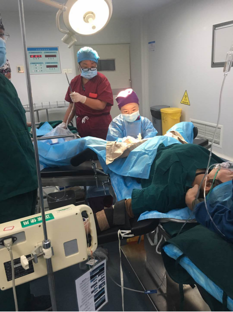 达孜区人民医院援藏医师洪丽娟成功开展首例无痛人流手术