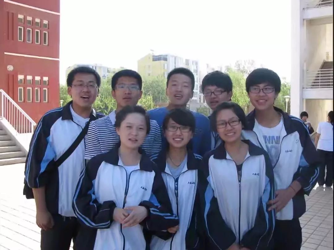 扩散丨银川各大高中校服曝光，你穿过哪件?!