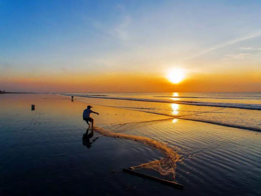 北有青岛，南有湛江!到祖国大陆最南端，和湛江的美景美食来个邂逅吧!