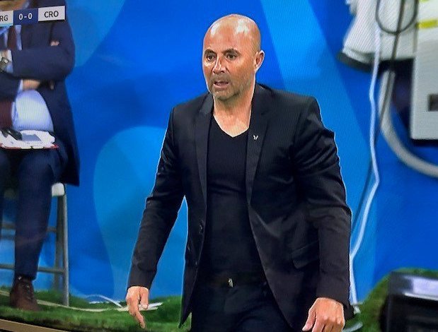阿根廷0:3惨败克罗地亚 主帅大包大揽称责任在