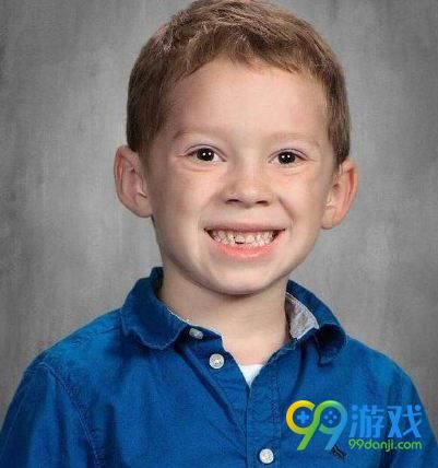 网红假笑男孩微信叫什么? 假笑男孩微博ID是什么