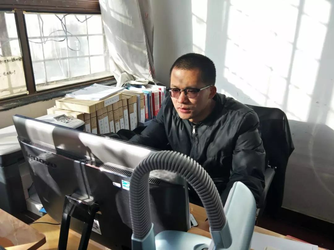 是什么让他自愿请调阿里?