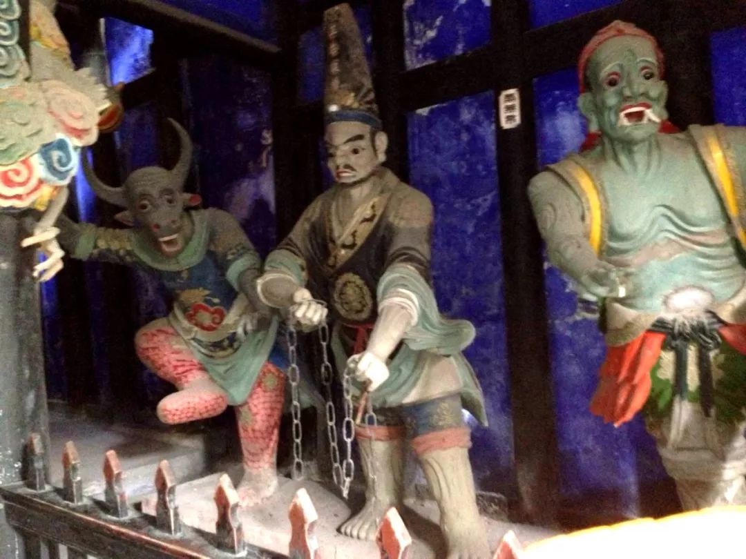 丰都鬼城--名副其实的“人间地狱”