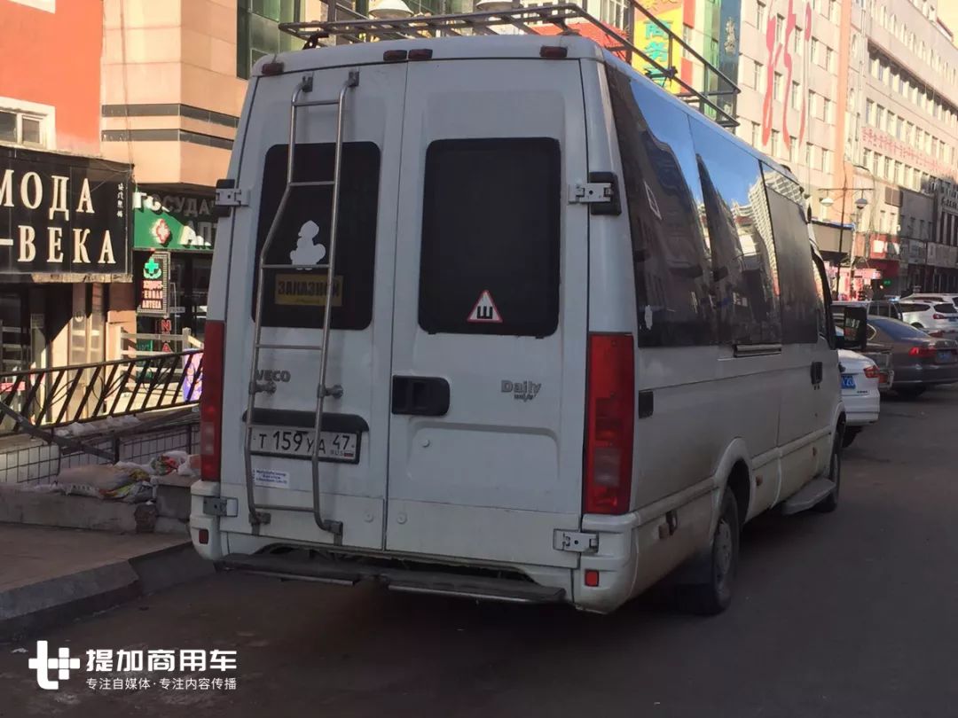 从红极一时的南京依维柯中巴说起,依维柯Daily轻客六代车型大科普