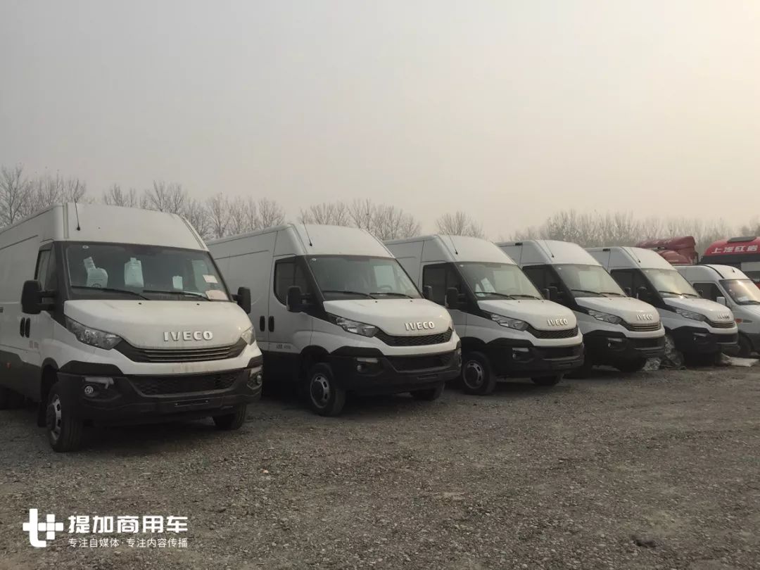从红极一时的南京依维柯中巴说起,依维柯Daily轻客六代车型大科普