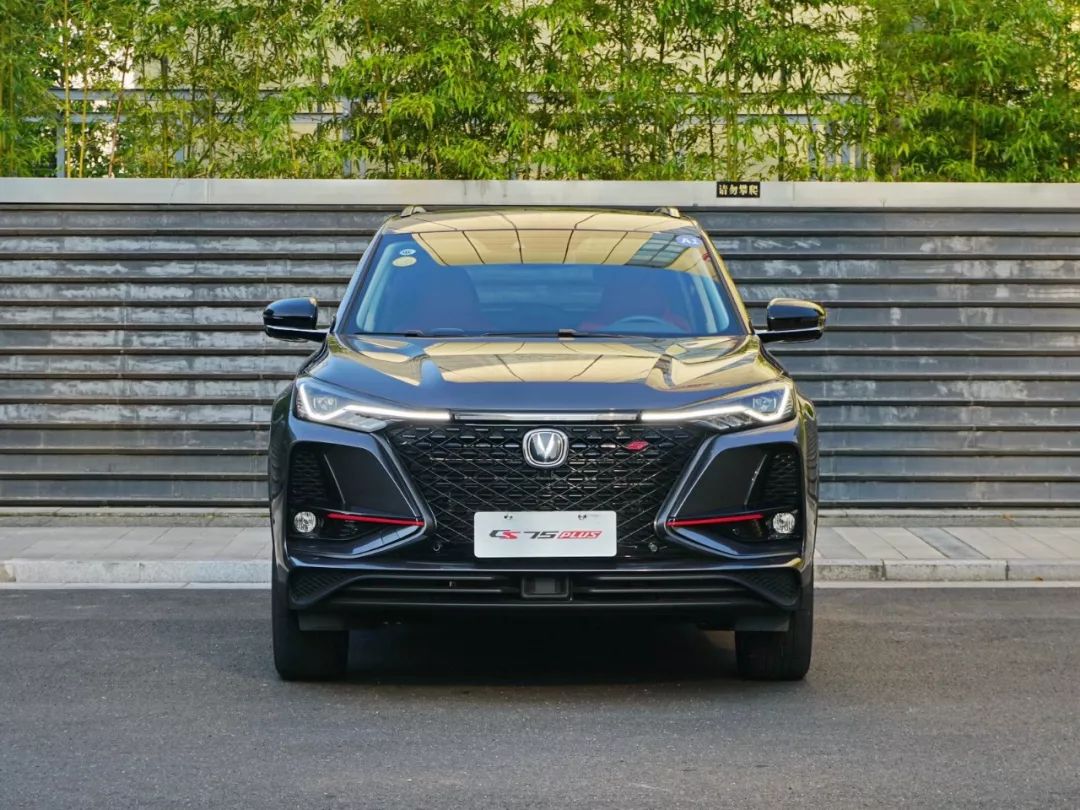 2.0T+8AT,又一“PLUS版”国产SUV上市,售10.69万起!