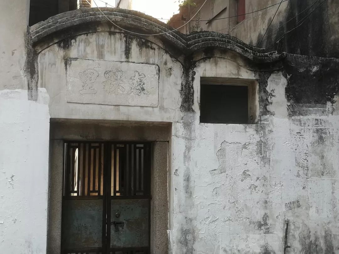 炽昌街：昔日祠堂前 今朝寻常街
