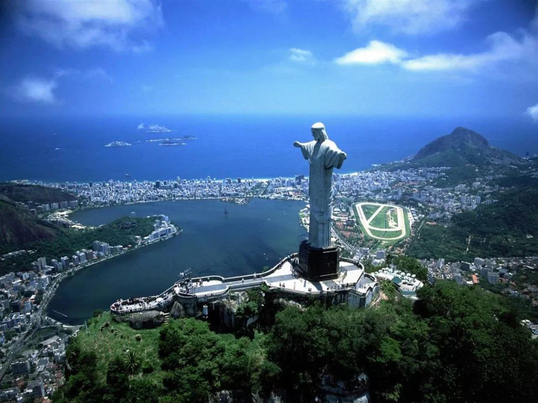 　　巴西著名景点基督山（资料图）