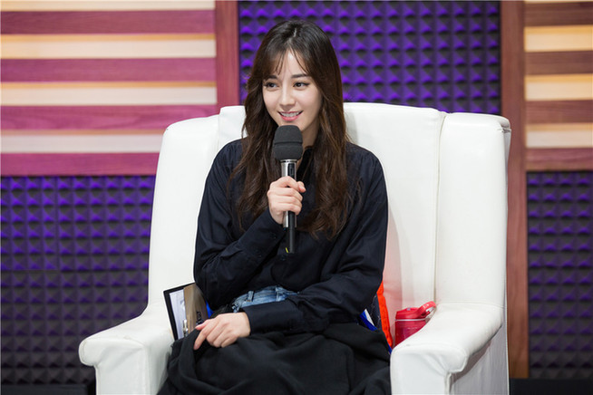 迪丽热巴首登《声临其境》挑战《哈姆雷特》