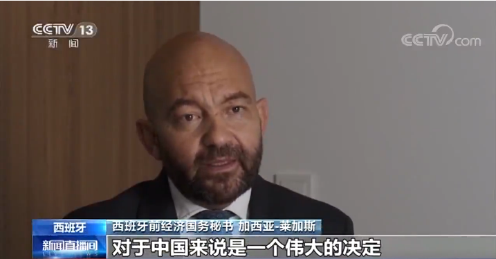 90ko足球即时比分 - 被称“最放得开的女星”,演起吻戏来不含糊,全班红人只有她不火