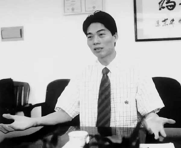 爱多原老总_原神阿贝多图片